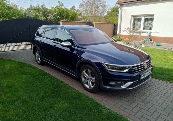 Volkswagen Passat cena 83900 przebieg: 166000, rok produkcji 2016 z Szczuczyn małe 154